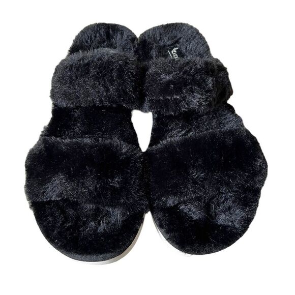 KOOLABURRA BY UGG FUZZ ON FAUX-FUR SLIDE ON BLACK SANDALS - Picture 12 of 12